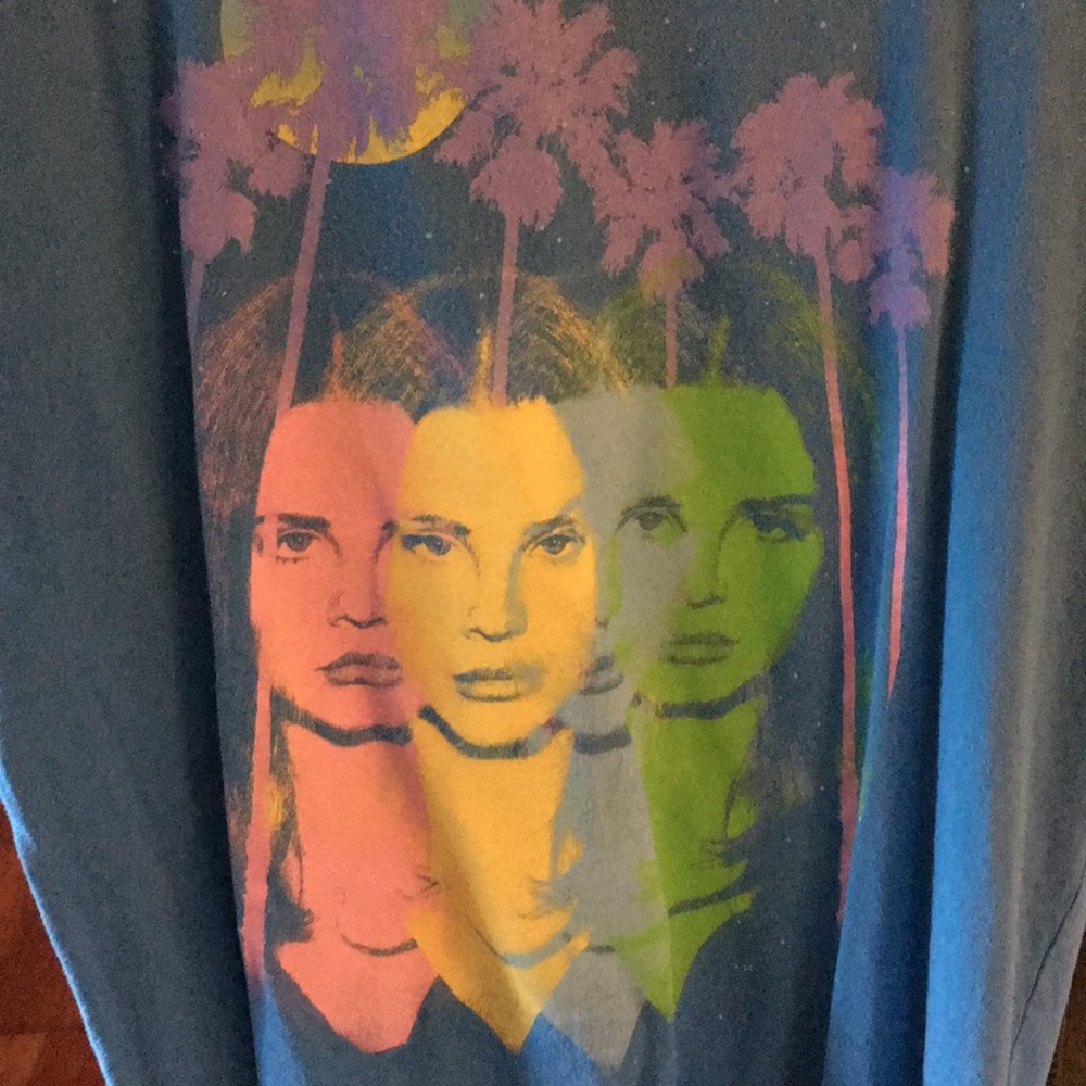 Lana del Rey 2015 tour t-shirt, size L